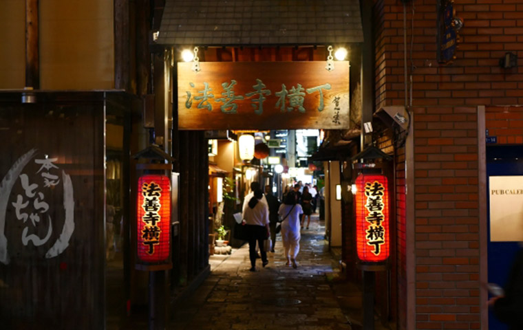 法善寺・法善寺横丁